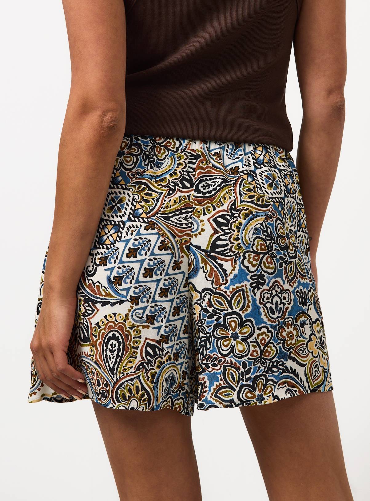 Paisley Print Shorts 16 - Image 4